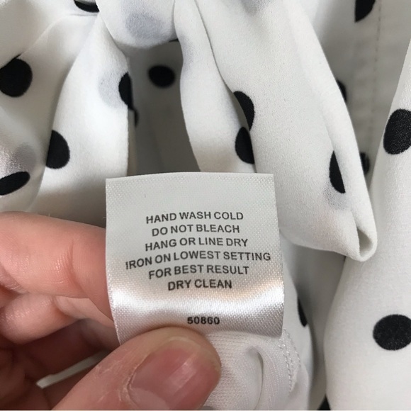 Romeo and Juliet polka Dot long sleeve size small ruffle Romper - Picture 6 of 9